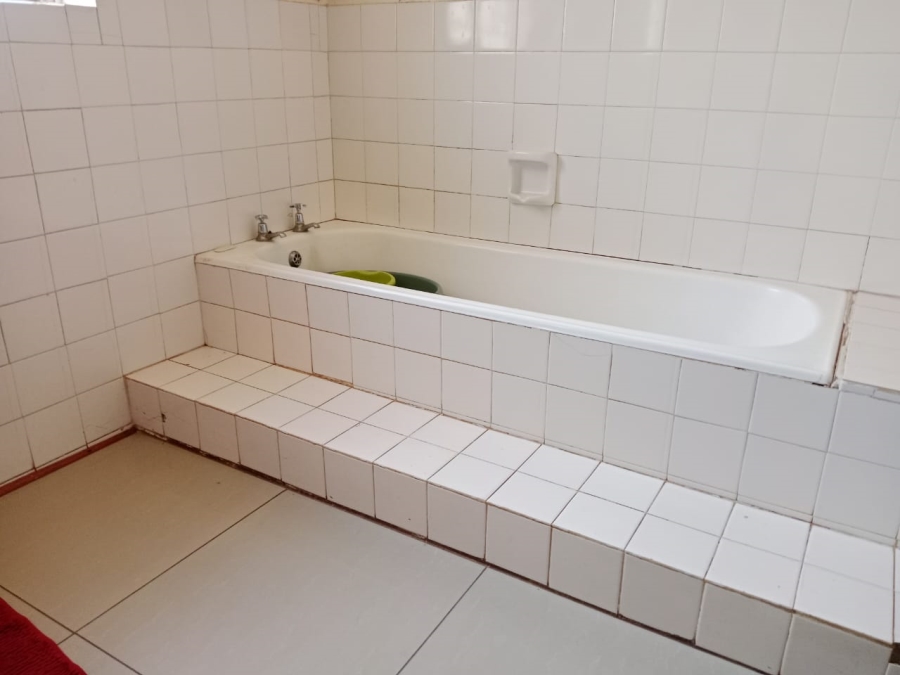 3 Bedroom Property for Sale in Kuruman Northern Cape